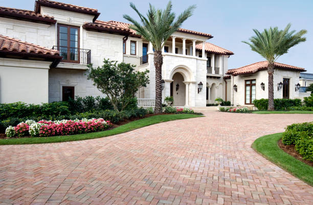 Best Interlocking driveway pavers in Bellevle, IL